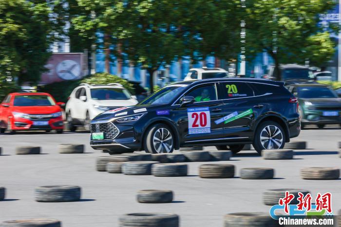 2023中国新能源汽车拉力锦标赛在湖南衡阳开幕，