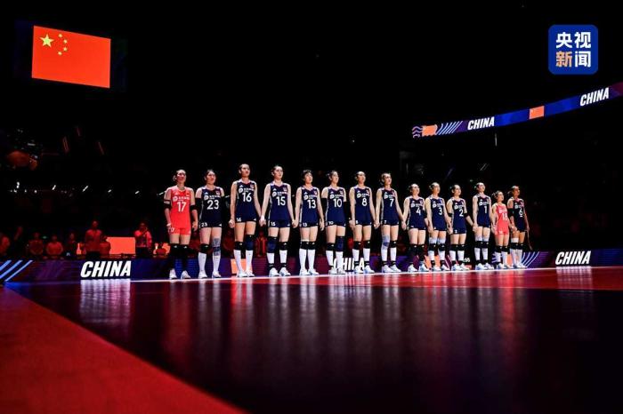 中国女排北京站3-0力克法国 阵容调整显战术革新