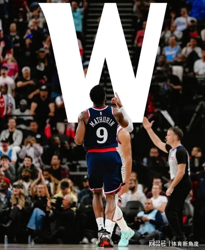 快船力克东部劲旅尼克斯 伦纳德关键篮板力挽狂