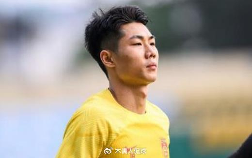 国足26人名单调整备战亚洲杯 U23球员占比近四成