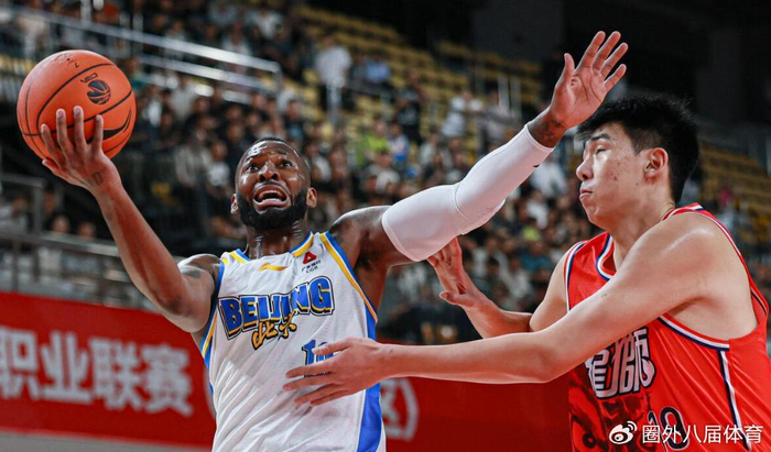 CBA常规赛第36轮：上海17连胜领跑，广厦稳居前三